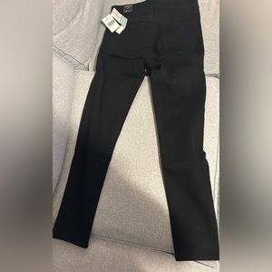 Brand new with tags Kit from the Kloth straight leg black jeans
